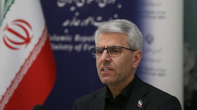 MARCHAN EN TEHERÁN PESE A BOMBARDEOS