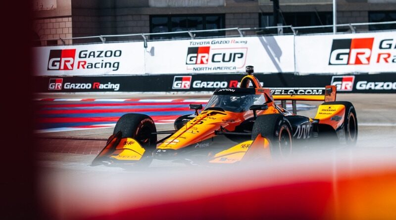 FIRMA PATO O’WARD UN TOP 5 EN ARLINGTON