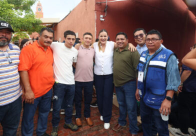 MÁS DE MIL DOSCIENTOS EMPLEADOS RECIBEN HOMENAJE
