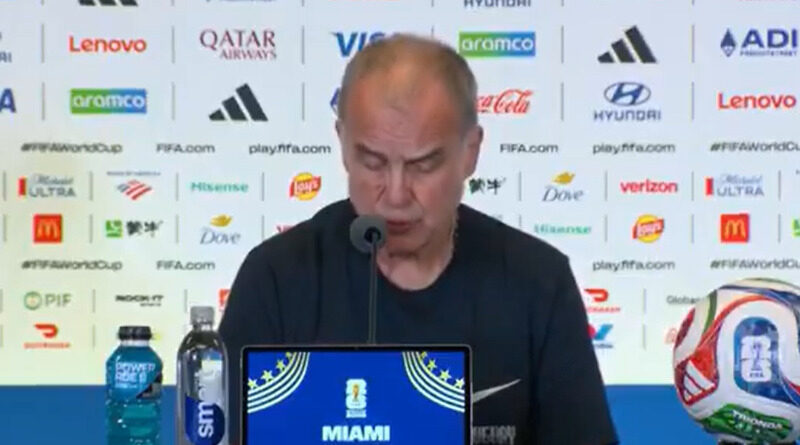 LAS PAUSAS NO AGREGAN NADA Y QUITAN MUCHO, DICE BIELSA