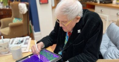 MUERE A LOS 88 AÑOS EL PINTOR BRITÁNICO DAVID HOCKNEY
