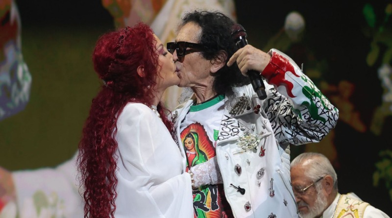 CONCIERTO: ÁLEX Y CHELA LORA RENUEVAN SUS VOTOS