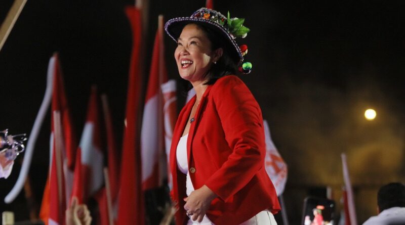 UN PERÚ MÁS PRÓSPERO ES LO QUE PIDE FUJIMORI