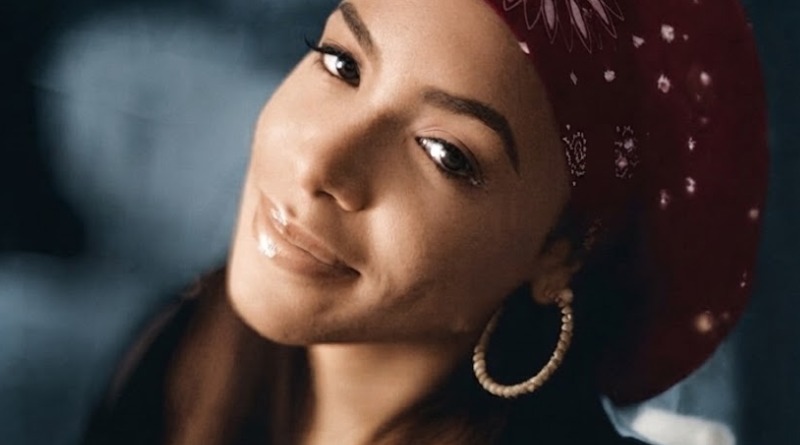 CÓMO AALIYAH CAMBIÓ SU RUMBO EN EL R&B CON UN NUEVO SONIDO