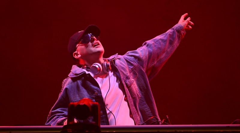 IN DA HOUSE: BIZARRAP TOMA EL ESCENARIO