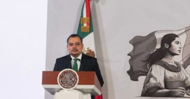 ÚTILES ESCOLARES: COMIENZA REPARTO DE 16.7 MIL MDP