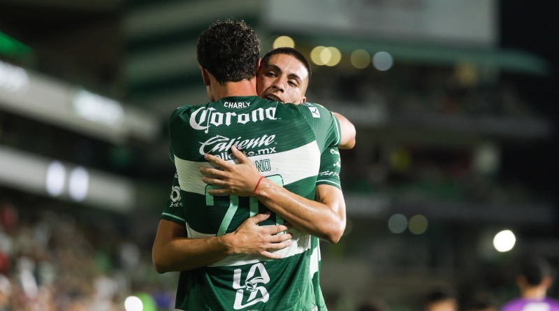 SANTOS DERROTA A JUÁREZ Y ROMPE CON LA MALA RACHA