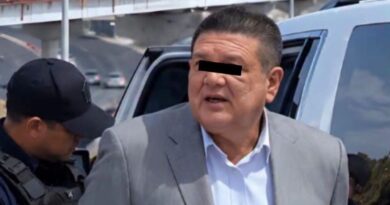 CAE EX FISCAL POR PRESUNTA CORRUPCIÓN
