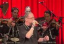 CANTA MIKE PATTON TEMAS DE JUAN GABRIEL