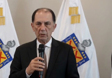 SACAN DE PENAL A JOSÉ LOBATÓN