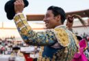SERGIO FLORES CORTA OREJA EN GUADALAJARA